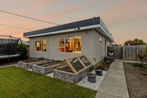 Photo of property in 1/86 Amyes Road, Hornby, Christchurch, 8042