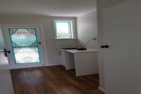 Photo of property in 10 Rakino Place, Awapuni, Palmerston North, 4412