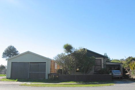Photo of property in 76 Stafford Street, Hokitika, 7810