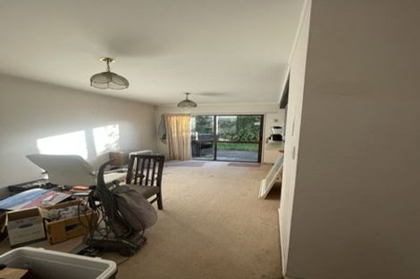 Photo of property in 7 Silverton Place, Churton Park, Wellington, 6037