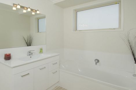 Photo of property in 170 Ballintoy Park Drive, Welcome Bay, Tauranga, 3175