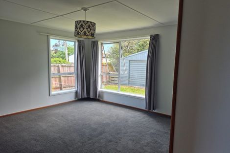 Photo of property in 10 Heather Place, Mairehau, Christchurch, 8052