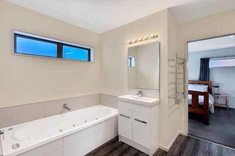 Photo of property in 48b Dickens Street, Addington, Christchurch, 8024