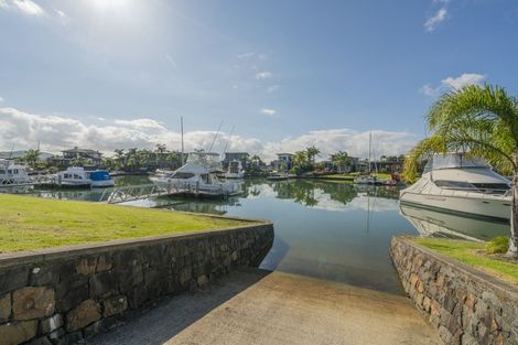 Photo of property in 10 Waitotara Way, Whitianga, 3510