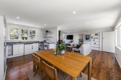 Photo of property in 40 Rosier Road, Glen Eden, Auckland, 0602