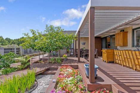 Photo of property in 9 Mohill Place, East Tamaki Heights, Auckland, 2016