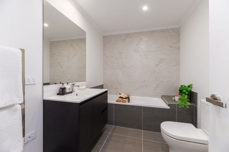 Photo of property in 34 Nugget Avenue, Hobsonville, Auckland, 0616