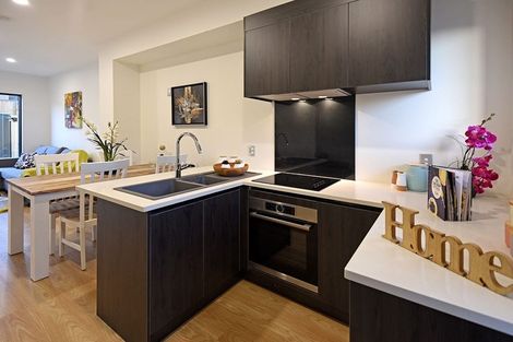 Photo of property in 11 Waru Lane, Te Atatu Peninsula, Auckland, 0610