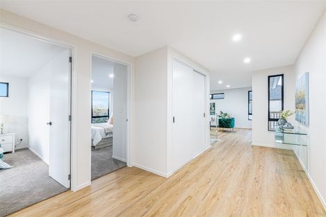 Photo of property in 1 Shibata Rise, Ranui, Auckland, 0612