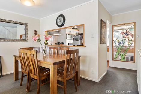 Photo of property in Mcfarlane Mews, 2u2 Mcfarlane Street, Mount Victoria, Wellington, 6011