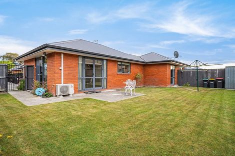 Photo of property in 22 Clinton Lane, Woolston, Christchurch, 8062