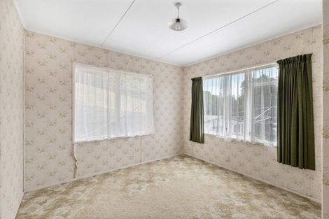 Photo of property in 11 The Spinney, Titahi Bay, Porirua, 5022