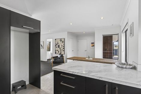 Photo of property in 58b Lorna Street, Lynmouth, New Plymouth, 4310