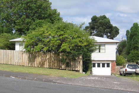 Photo of property in 44 Kelman Road, Kelston, Auckland, 0602