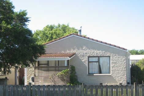 Photo of property in 28 Arcon Drive, Broomfield, Christchurch, 8042