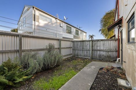 Photo of property in 42 Stanmore Road, Phillipstown, Christchurch, 8011