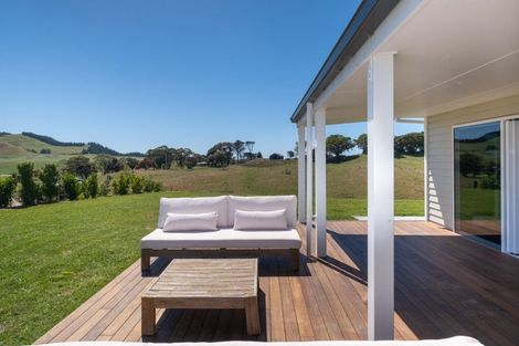 Photo of property in 11 Gonda Lane, Ocean Beach, 4294