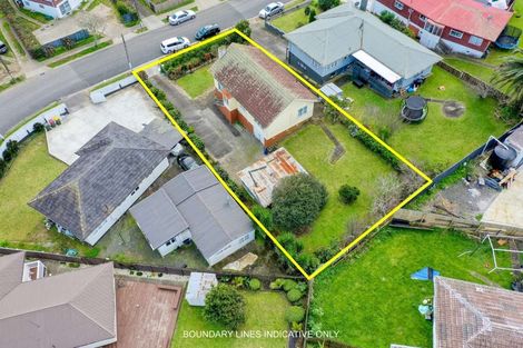 Photo of property in 8 Plumley Crescent, Mangere, Auckland, 2022