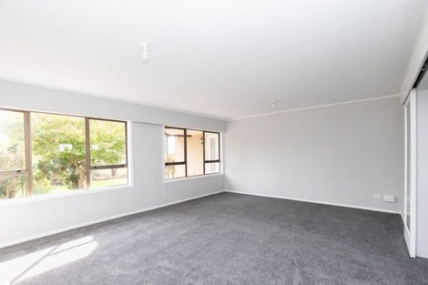 Photo of property in 18 Orchard East Road, Ngatea, 3503