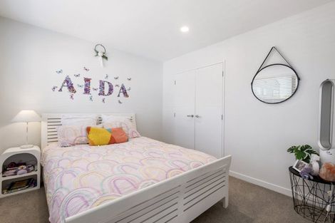 Photo of property in 4b Rosalind Road, Glenfield, Auckland, 0629