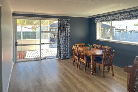 Photo of property in 62 Oriana Crescent, Hornby, Christchurch, 8042