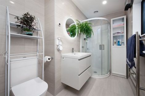 Photo of property in 11 Kaimai Avenue, Massey, Auckland, 0614