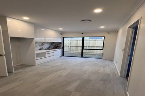 Photo of property in 35 Ksenia Drive, Flat Bush, Auckland, 2019