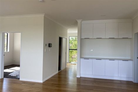 Photo of property in 16a Venus Place, Half Moon Bay, Auckland, 2012