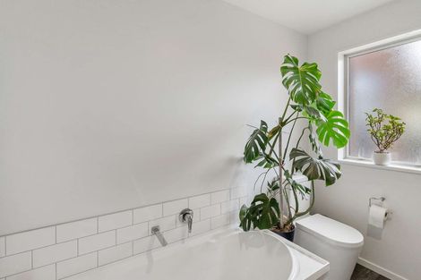 Photo of property in 1/50 Buckleys Road, Linwood, Christchurch, 8062