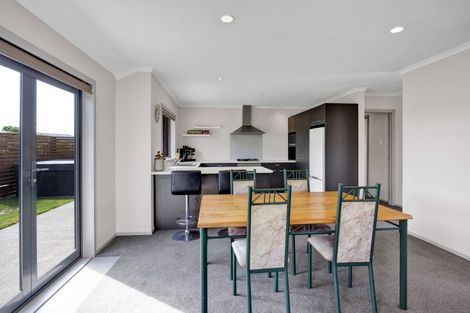 Photo of property in 5a James Drive, Bell Block, New Plymouth, 4312