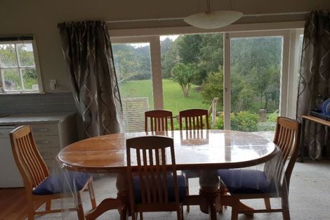 Photo of property in 359 Henderson Valley Road, Henderson Valley, Auckland, 0612