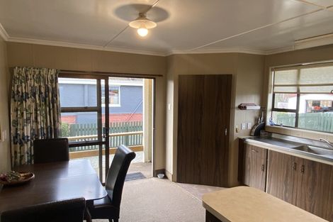 Photo of property in 36 Caulfeild Street, Ranfurly, 9332