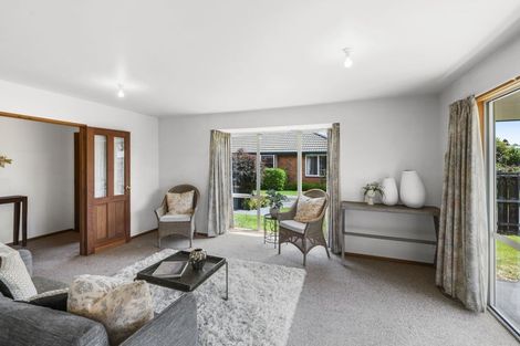 Photo of property in 9 Wittys Road, Avonhead, Christchurch, 8042