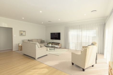 Photo of property in 7 Karearea Avenue, Waikanae, 5036