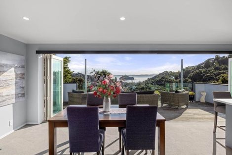 Photo of property in 2 Binnie Street, Paihia, 0200