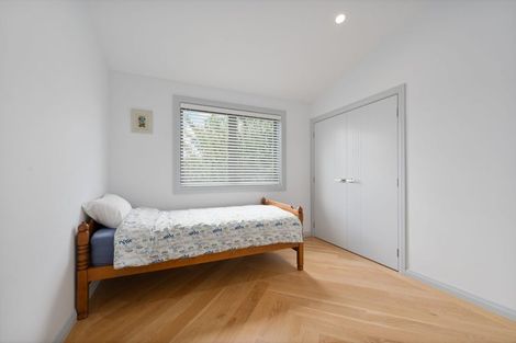 Photo of property in 129 Riverpark Crescent, Henderson, Auckland, 0610