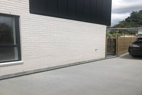 Photo of property in 1/27 Main Road, Wainuiomata, Lower Hutt, 5014