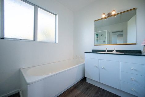 Photo of property in 24 Pethybridge Street, Motueka, 7120