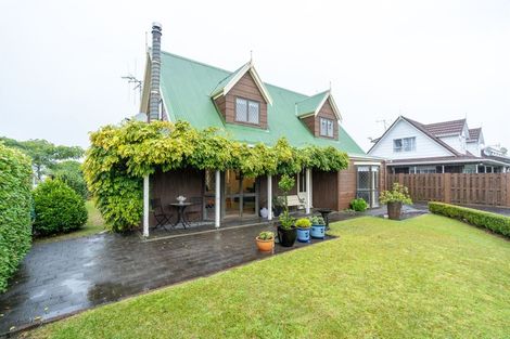 Photo of property in 35 Lachlan Drive, Dinsdale, Hamilton, 3204