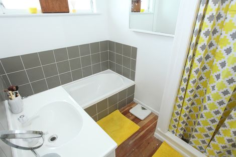 Photo of property in 9 Jeanette Street, Glenview, Hamilton, 3206