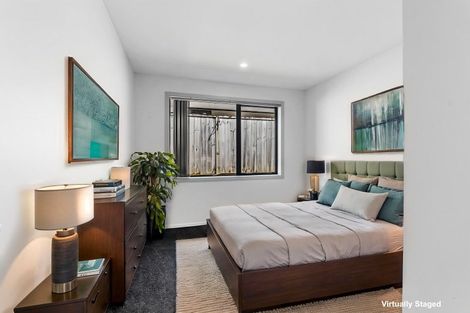 Photo of property in 9 Frederick Place, Whalers Gate, New Plymouth, 4310