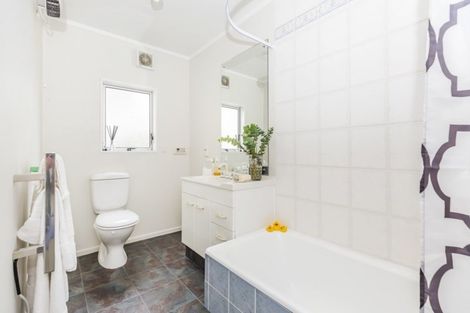 Photo of property in 13 Mallard Grove, Churton Park, Wellington, 6037