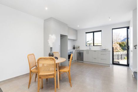 Photo of property in 6/27 Harewood Road, Papanui, Christchurch, 8053