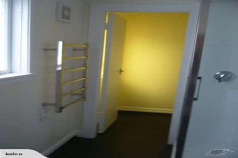 Photo of property in 4 Hawker Street, Mount Victoria, Wellington, 6011