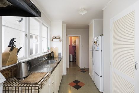 Photo of property in 11 Peters Avenue, Cloverlea, Palmerston North, 4412