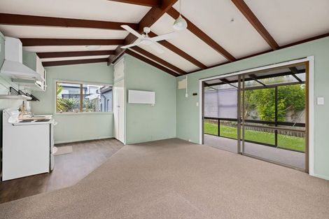 Photo of property in 6 Sunrise Boulevard, Snells Beach, 0920