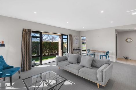 Photo of property in 8 Saracen Avenue, Northwood, Christchurch, 8051