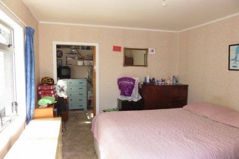 Photo of property in 315 Linton Crescent, Whangamata, 3620