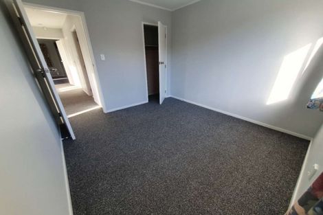 Photo of property in 575 Swanson Road, Ranui, Auckland, 0612