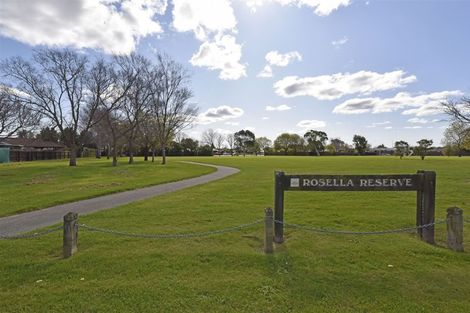 Photo of property in 21 Ben Nevis Drive, Broomfield, Christchurch, 8042